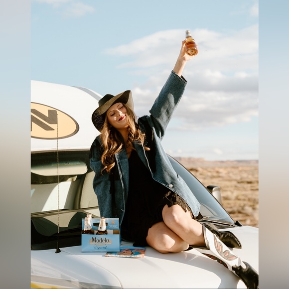 Meet your Posher, Jessica - Picture 5 of 9